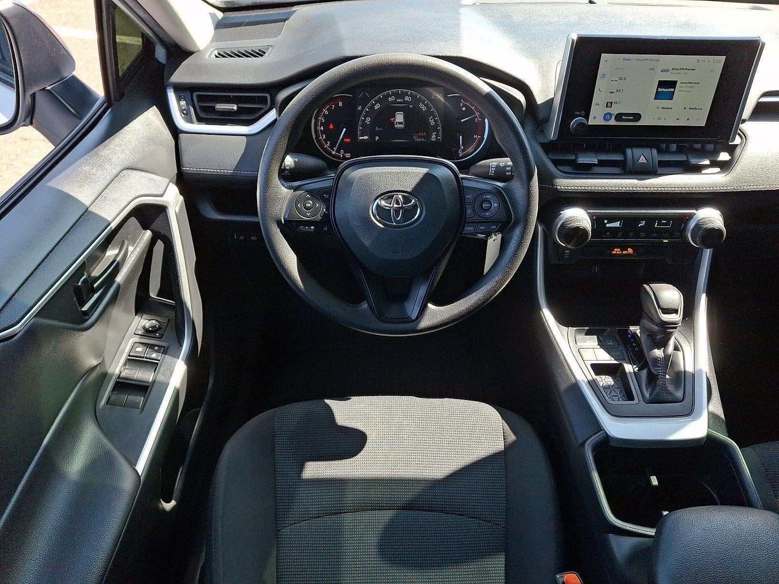 2023 Toyota RAV4 LE FWD (GS)
