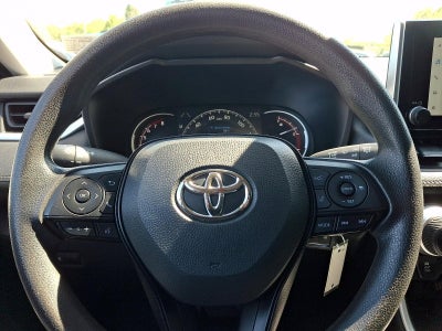 2023 Toyota RAV4 LE FWD (GS)