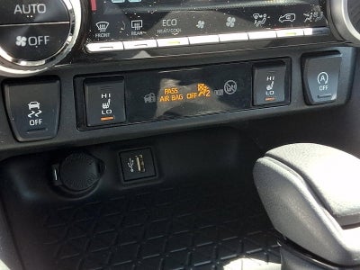 2023 Toyota RAV4 XLE AWD (Natl)