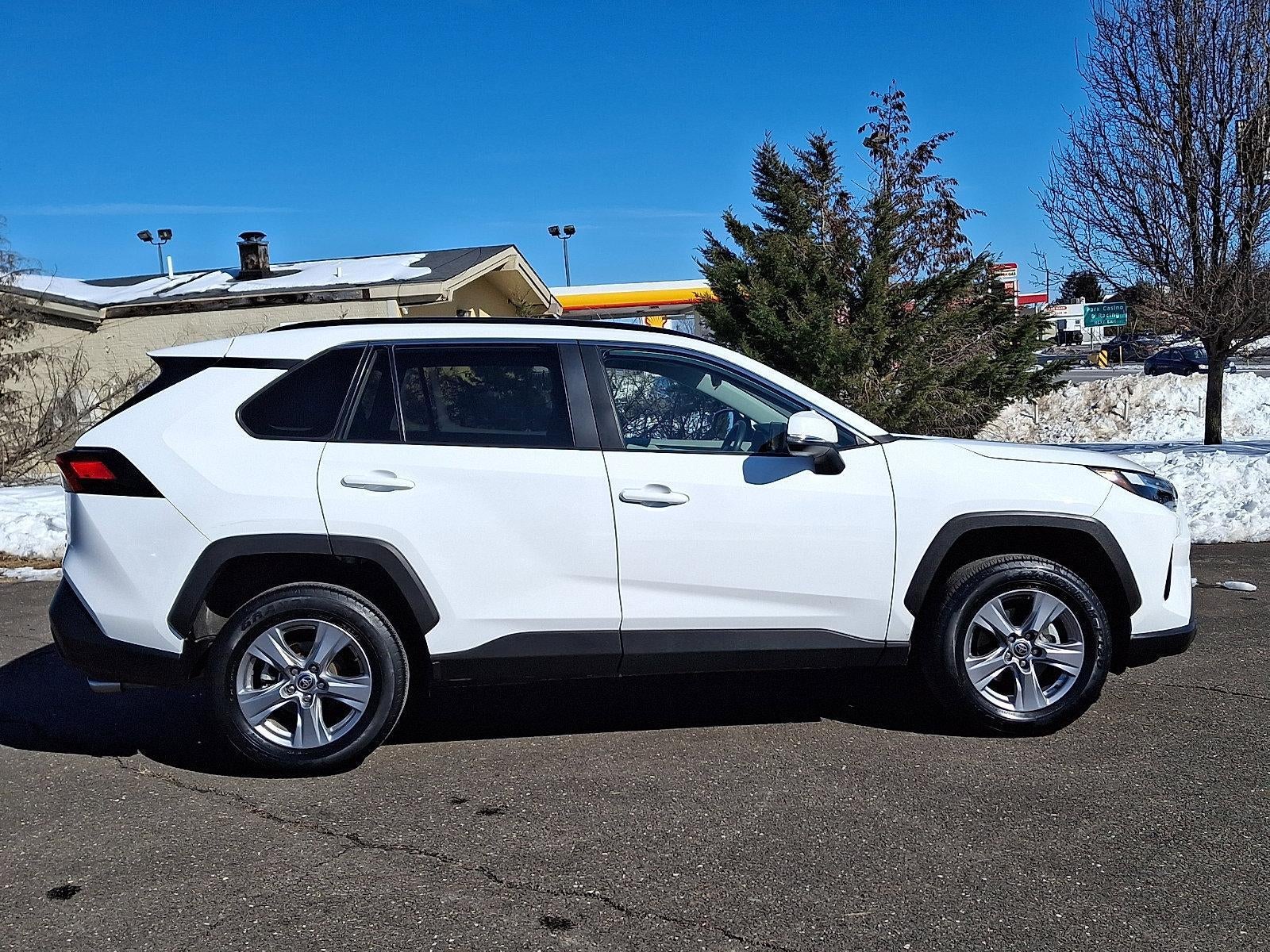 2022 Toyota RAV4 XLE AWD (Natl)
