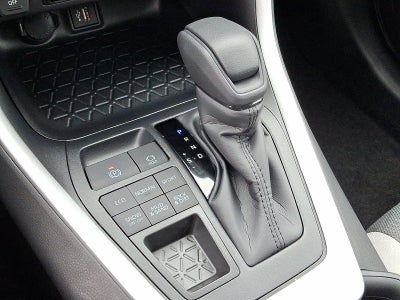 2025 Toyota RAV4 XLE AWD (Natl)