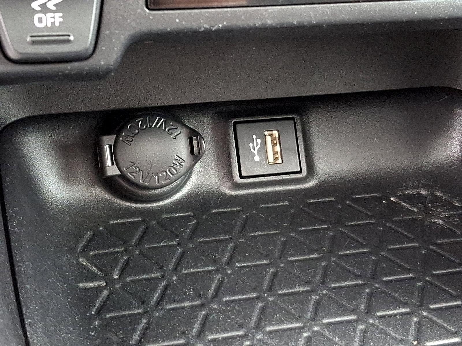 2023 Toyota RAV4 XLE AWD (Natl)