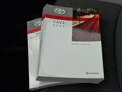 2023 Toyota RAV4 XLE AWD (Natl)