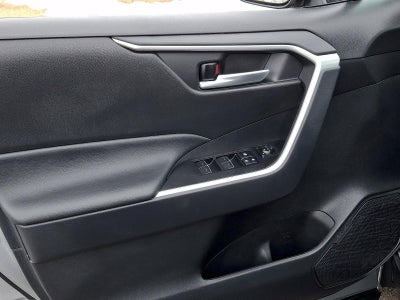 2025 Toyota RAV4 XLE AWD (Natl)