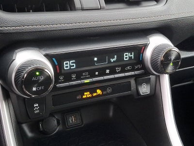 2025 Toyota RAV4 XLE AWD (Natl)