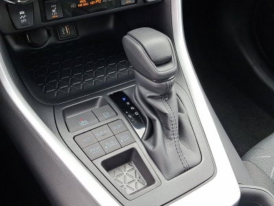 2025 Toyota RAV4 XLE AWD (Natl)