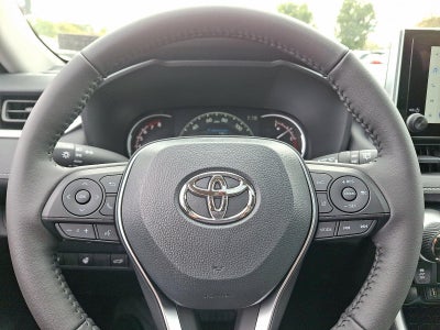 2025 Toyota RAV4 XLE AWD (Natl)