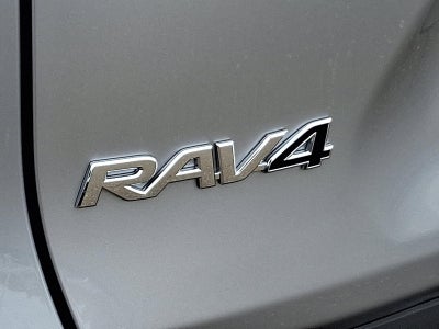 2025 Toyota RAV4 XLE AWD (Natl)