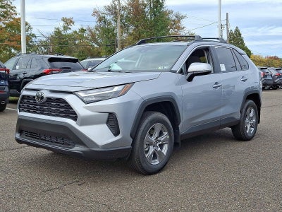 2025 Toyota RAV4 XLE AWD (Natl)