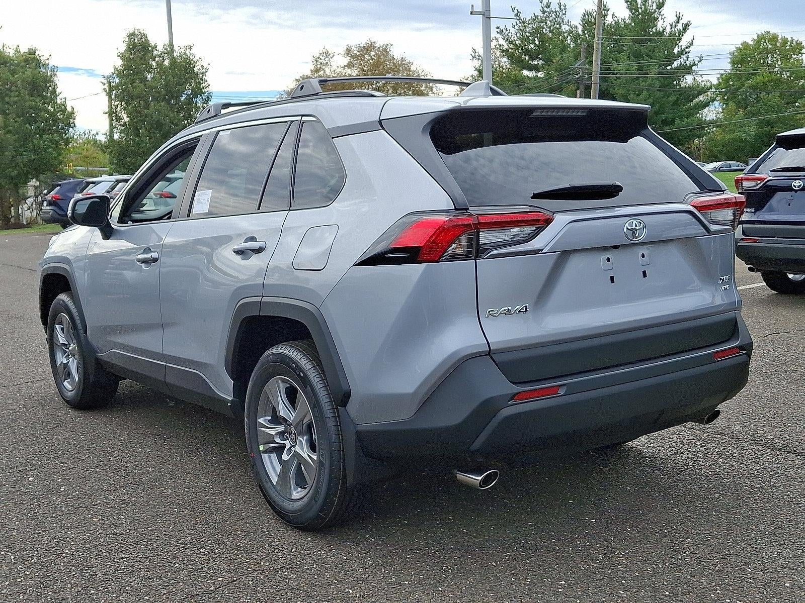 2025 Toyota RAV4 XLE AWD (Natl)