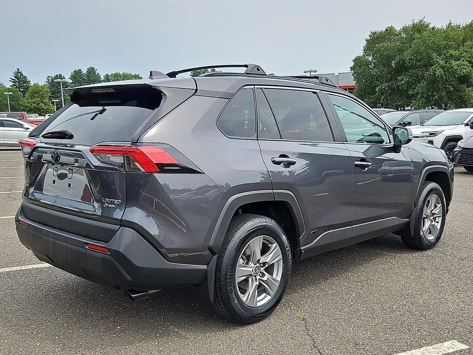 2025 Toyota RAV4 Hybrid XLE AWD (Natl)