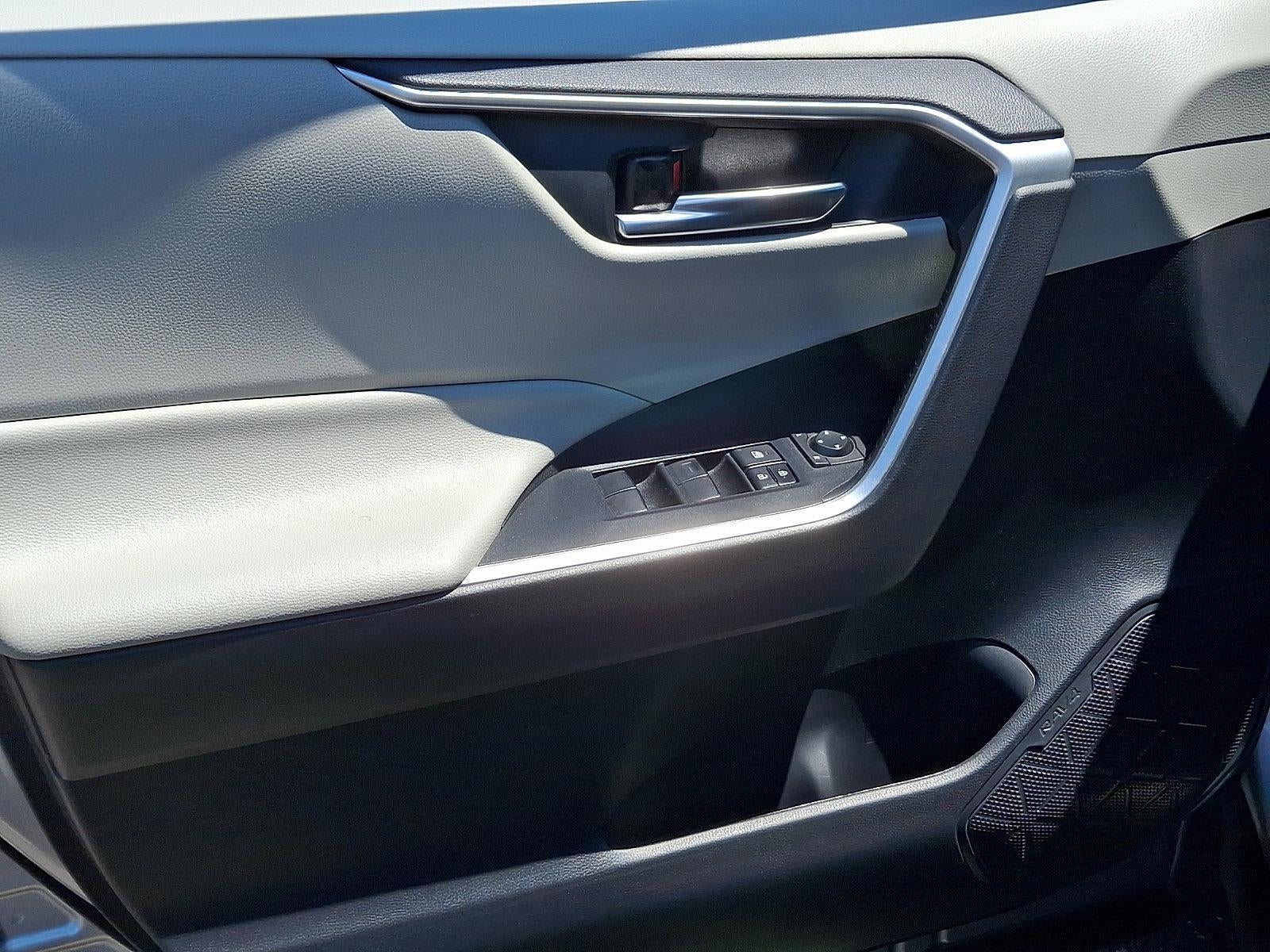 2020 Toyota RAV4 Hybrid XLE AWD (Natl) *Ltd Avail*