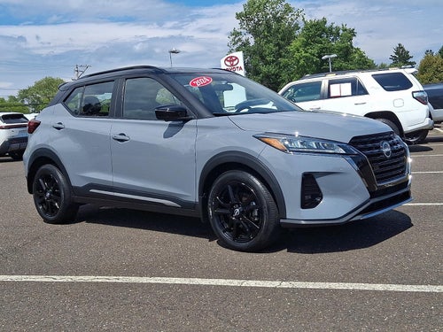 2024 Nissan Kicks SR FWD