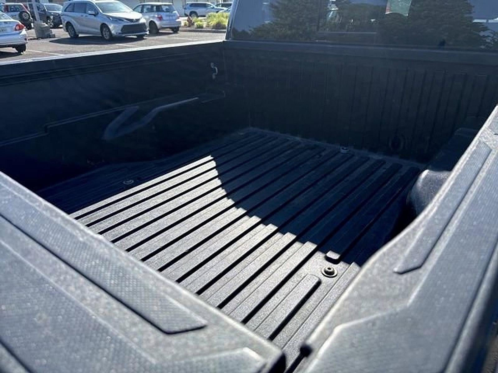 2023 Toyota Tacoma 4WD 4WD TRD Off Road Double Cab 5' Bed V6 AT (Natl)