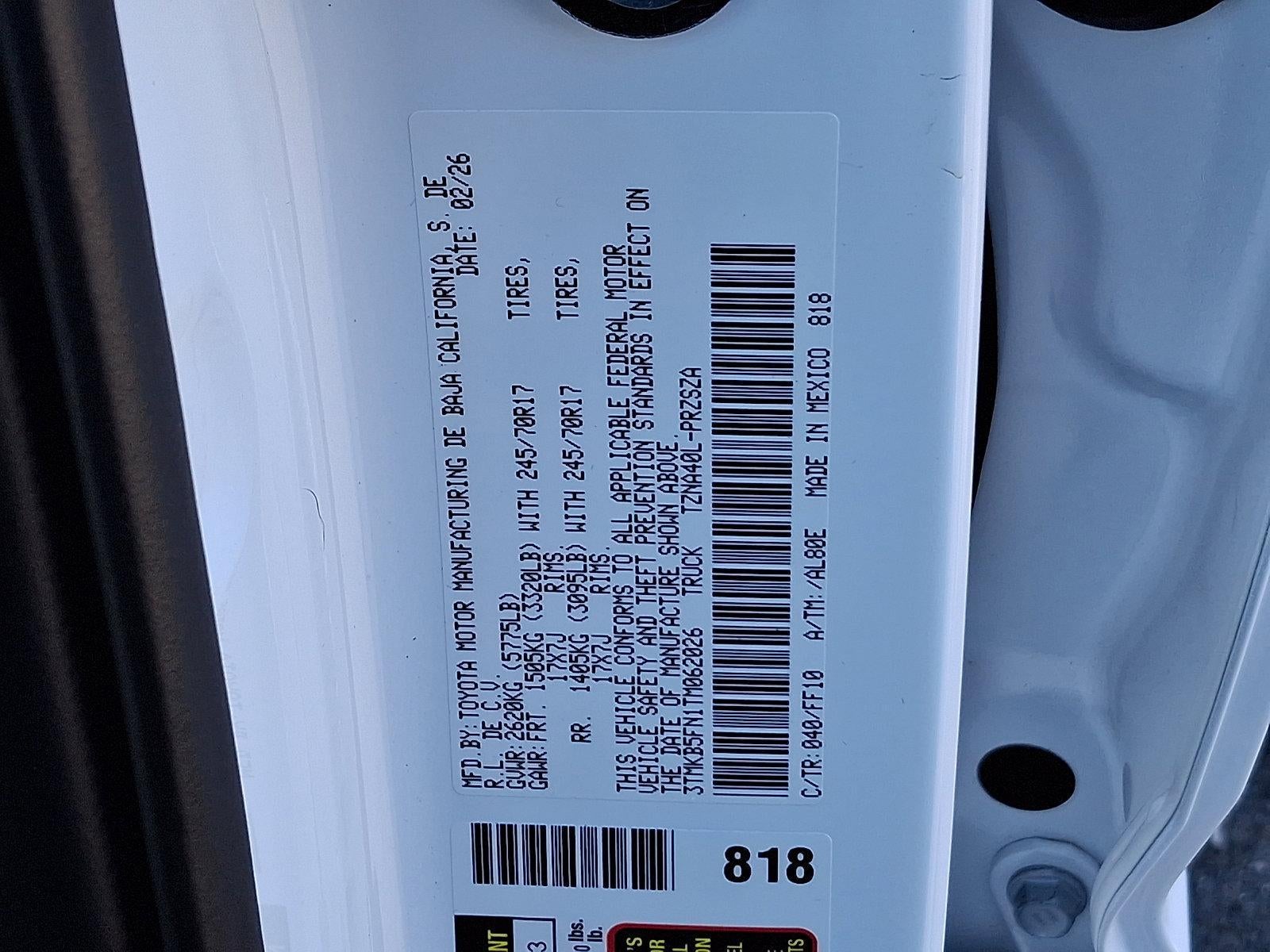 2026 Toyota Tacoma 2WD 2WD SR5 Double Cab 5' Bed AT (SE)