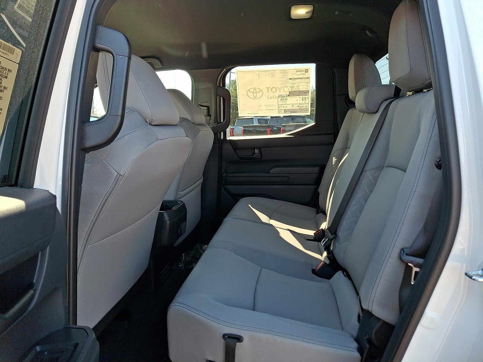 2026 Toyota Tacoma 2WD 2WD SR5 Double Cab 5' Bed AT (SE)