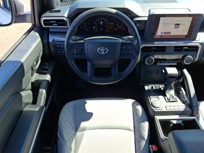 2026 Toyota Tacoma 2WD 2WD SR5 Double Cab 5' Bed AT (SE)