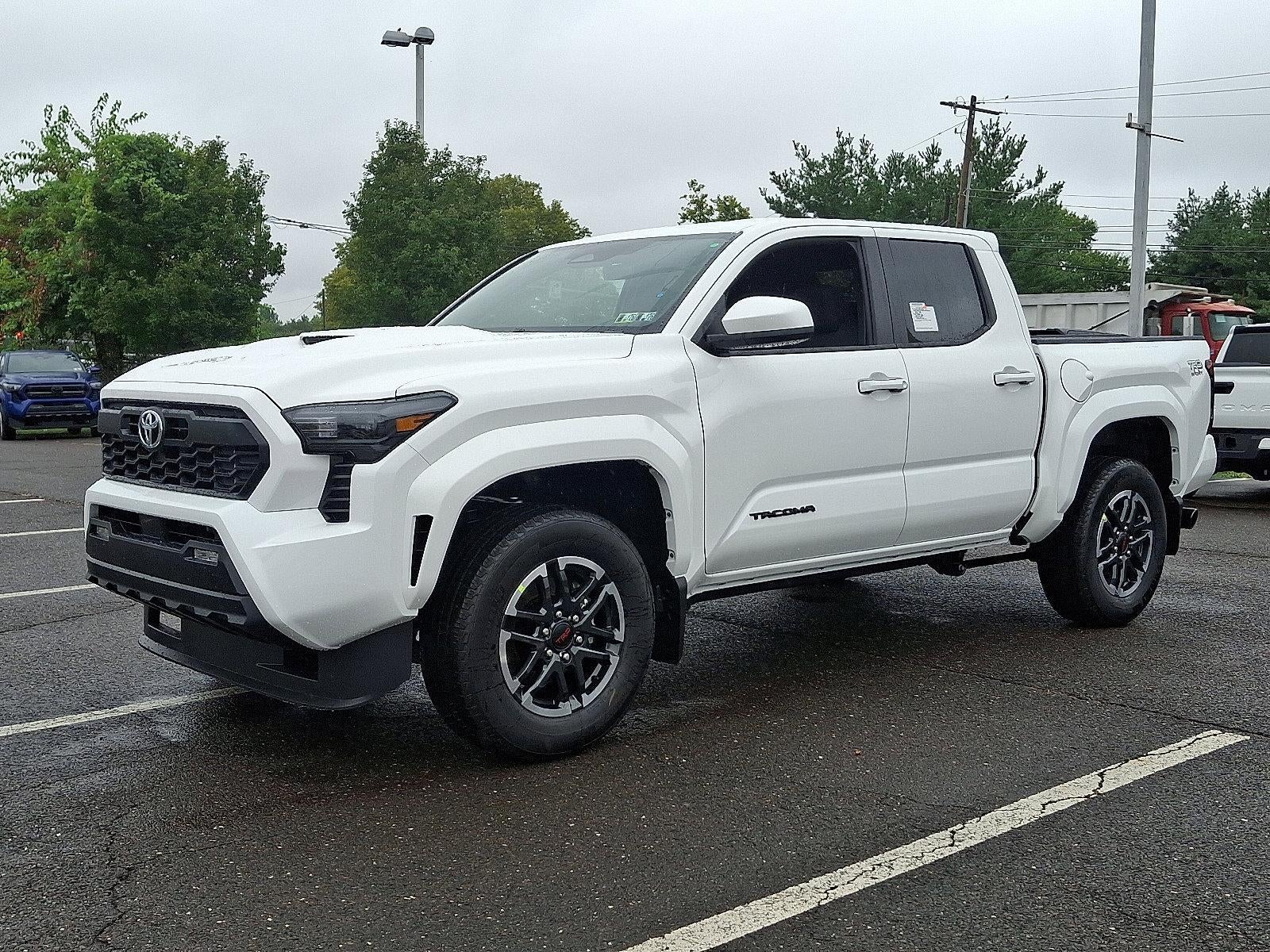 2025 Toyota Tacoma 4WD 4WD TRD Sport Double Cab 5' Bed AT (Natl)