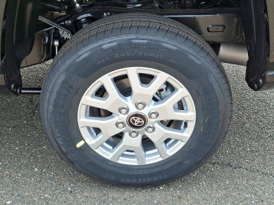 2026 Toyota Tacoma 4WD 4WD SR5 Double Cab 5' Bed AT (GS)