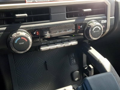 2026 Toyota Tacoma 4WD 4WD SR5 Double Cab 5' Bed AT (GS)
