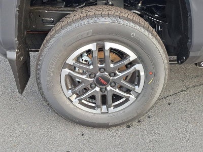 2026 Toyota Tacoma 4WD 4WD SR5 Double Cab 5' Bed AT (GS)