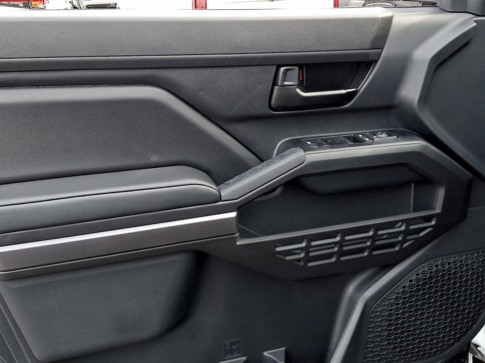 2026 Toyota Tacoma 2WD 2WD SR5 Double Cab 6' Bed AT (GS)