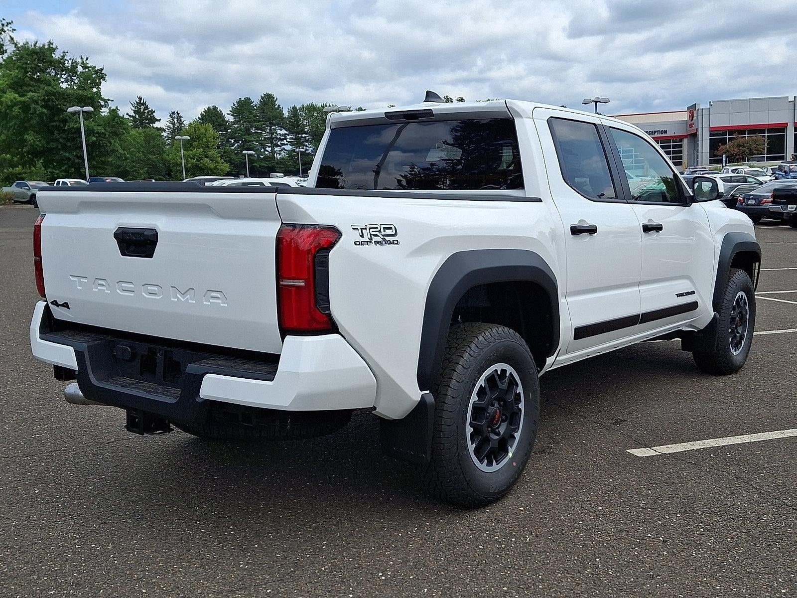 2026 Toyota Tacoma 4WD 4WD TRD Off Road Double Cab 5' Bed AT (Natl)