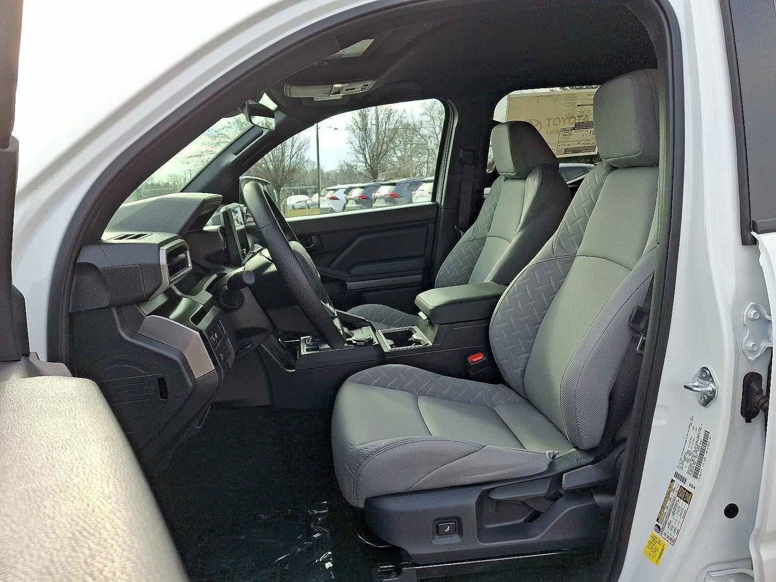 2025 Toyota Tacoma 4WD 4WD SR Double Cab 5' Bed AT (GS)