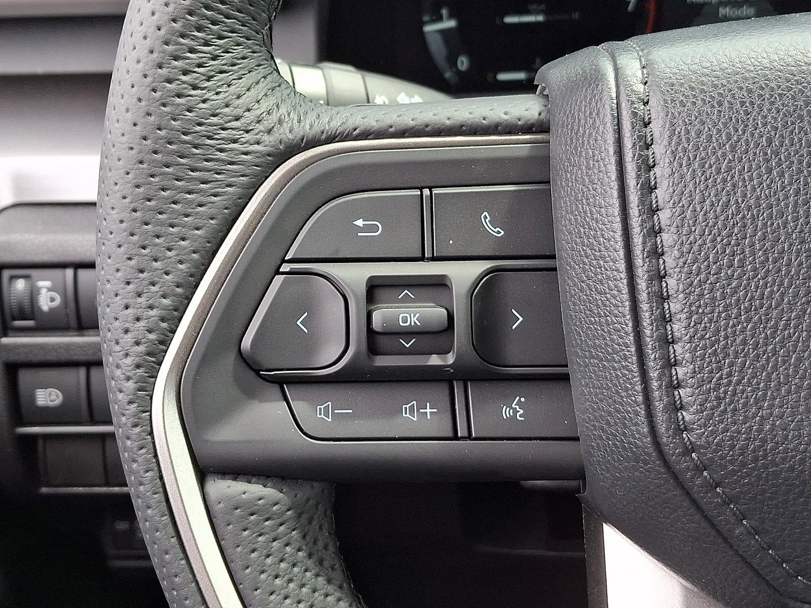 2026 Toyota Tacoma 4WD 4WD TRD Sport Double Cab 5' Bed AT (Natl)