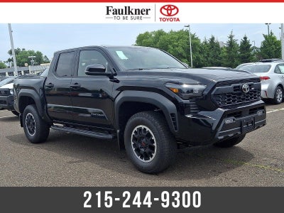 2026 Toyota Tacoma 4WD 4WD TRD Off Road Double Cab 5' Bed AT (Natl)