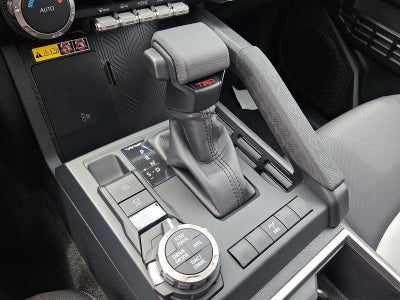 2026 Toyota Tacoma 4WD 4WD TRD Off Road Double Cab 5' Bed AT (Natl)
