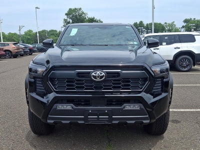 2026 Toyota Tacoma 4WD 4WD TRD Off Road Double Cab 5' Bed AT (Natl)