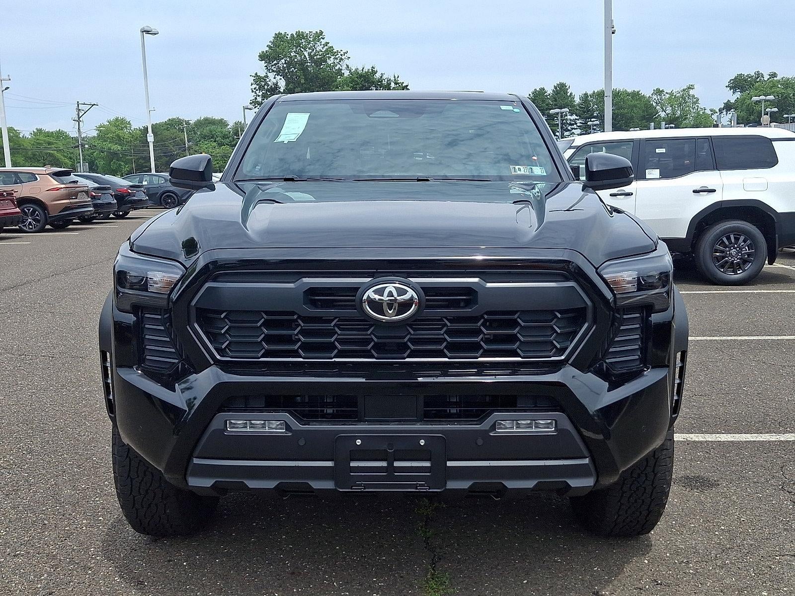 2026 Toyota Tacoma 4WD 4WD TRD Off Road Double Cab 5' Bed AT (Natl)