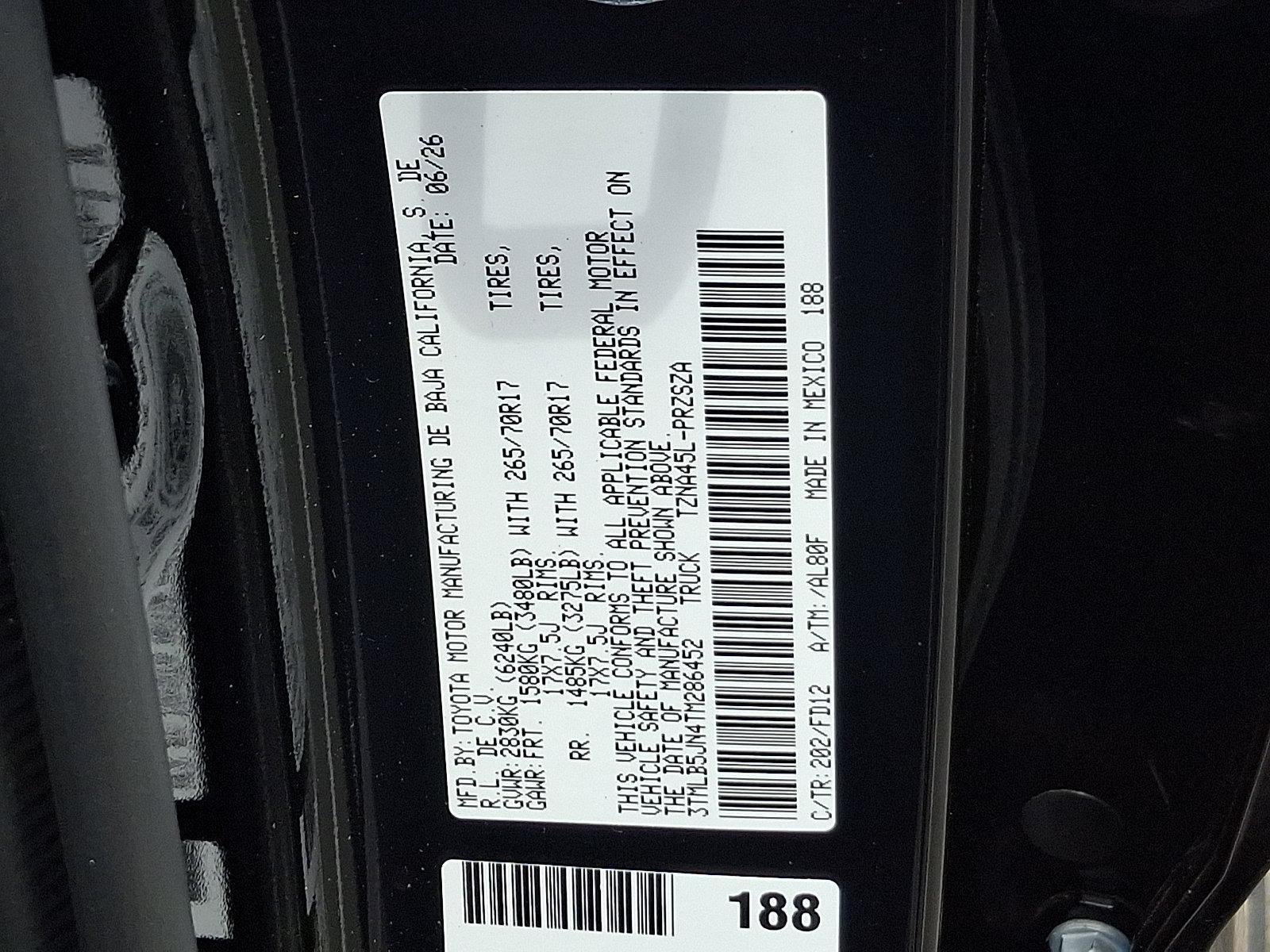 2026 Toyota Tacoma 4WD 4WD TRD Off Road Double Cab 5' Bed AT (Natl)