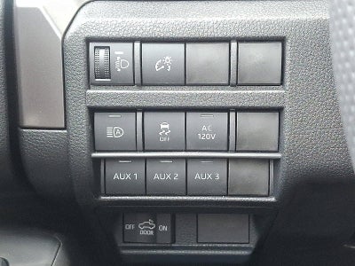 2025 Toyota Tacoma 4WD 4WD Limited Double Cab 5' Bed AT (Natl)