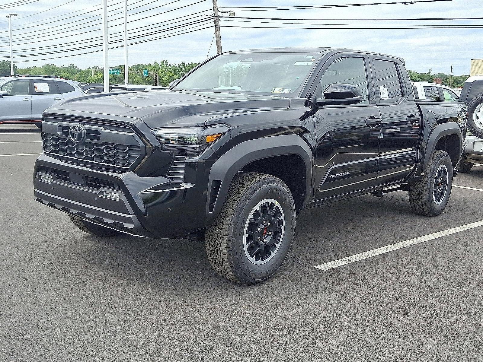 2025 Toyota Tacoma 4WD 4WD Limited Double Cab 5' Bed AT (Natl)