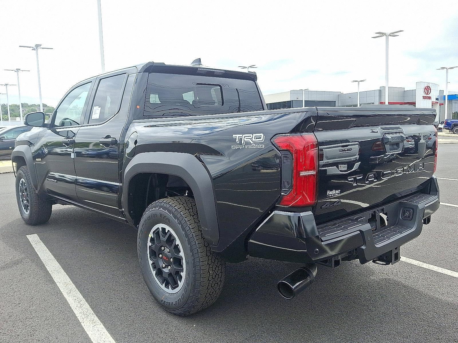 2025 Toyota Tacoma 4WD 4WD Limited Double Cab 5' Bed AT (Natl)
