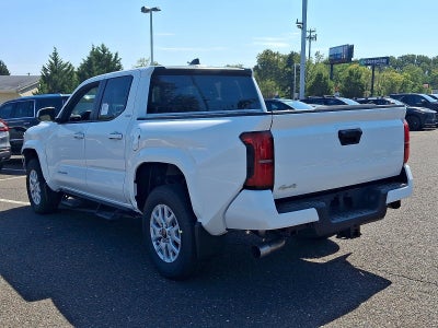 2026 Toyota Tacoma 4WD 4WD SR5 Double Cab 5' Bed AT (GS)