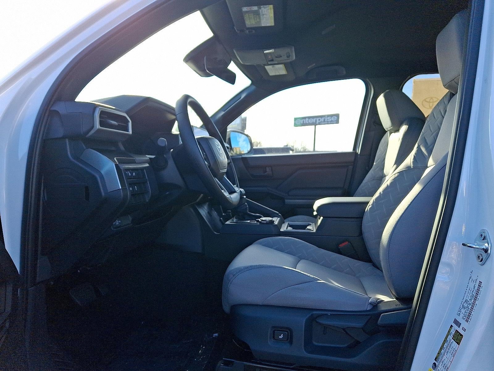 2026 Toyota Tacoma 4WD 4WD SR5 Double Cab 5' Bed AT (GS)