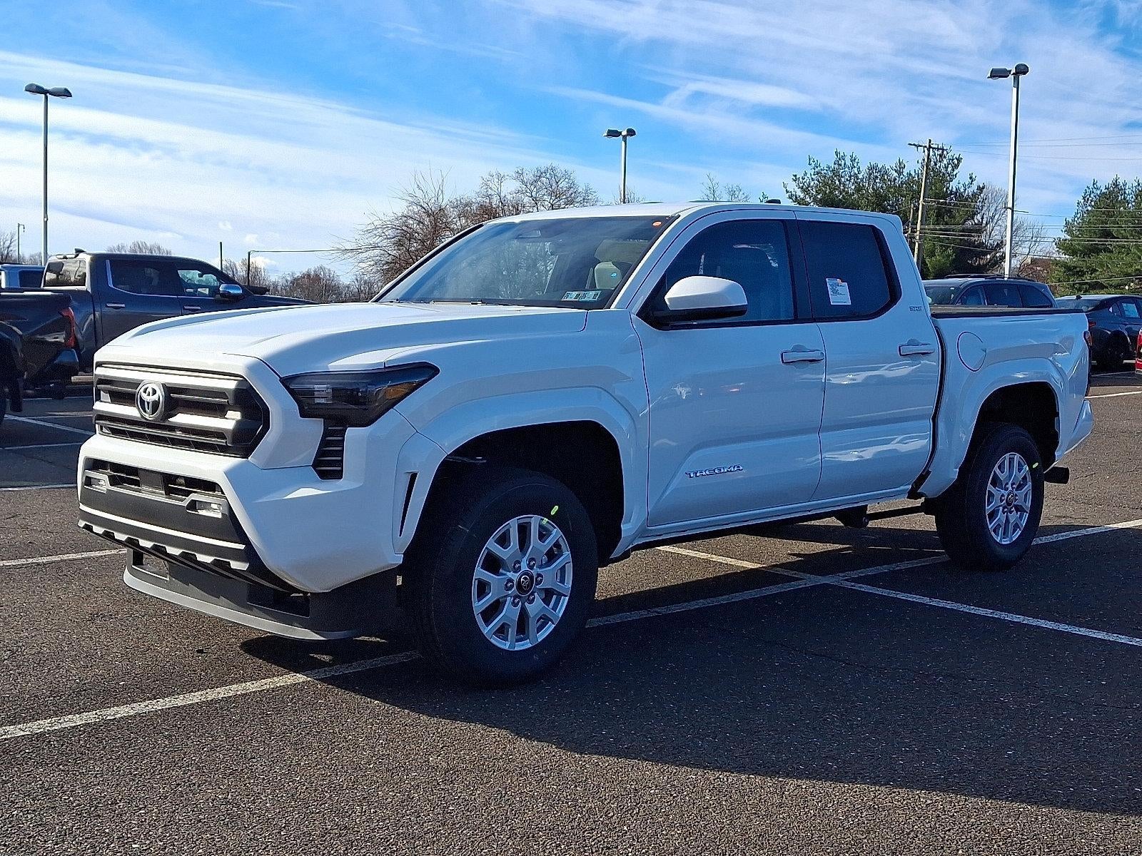2026 Toyota Tacoma 4WD 4WD SR5 Double Cab 5' Bed AT (GS)