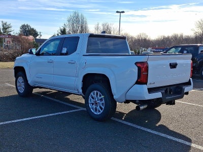 2026 Toyota Tacoma 4WD 4WD SR5 Double Cab 5' Bed AT (GS)