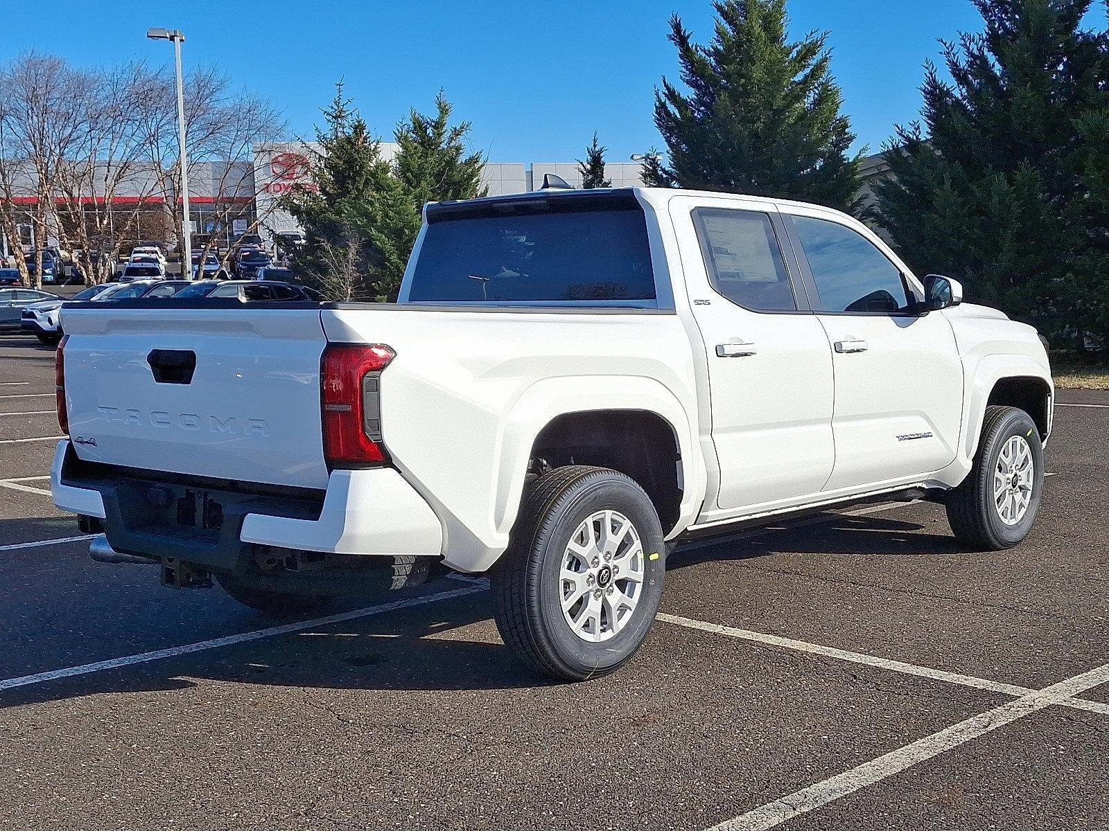 2026 Toyota Tacoma 4WD 4WD SR5 Double Cab 5' Bed AT (GS)