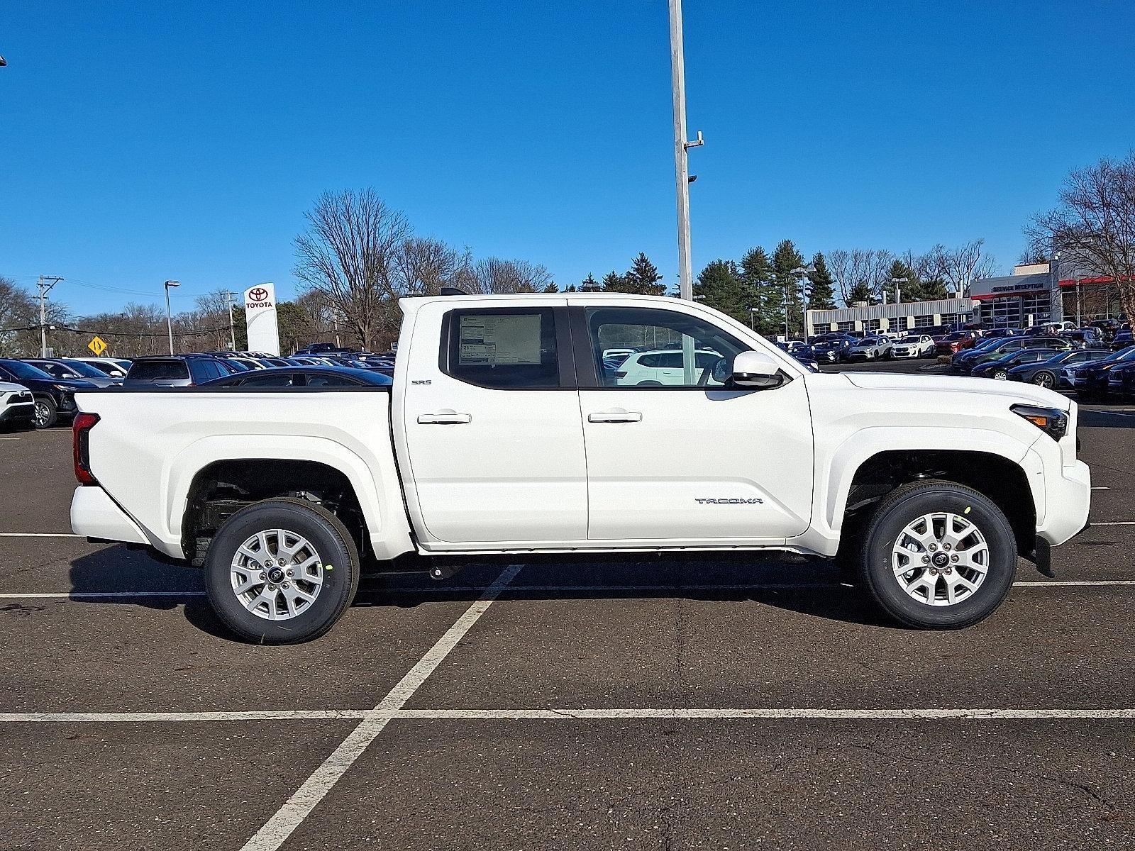 2026 Toyota Tacoma 4WD 4WD SR5 Double Cab 5' Bed AT (GS)