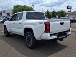 2026 Toyota Tacoma 4WD 4WD TRD Sport Double Cab 5' Bed AT (Natl)