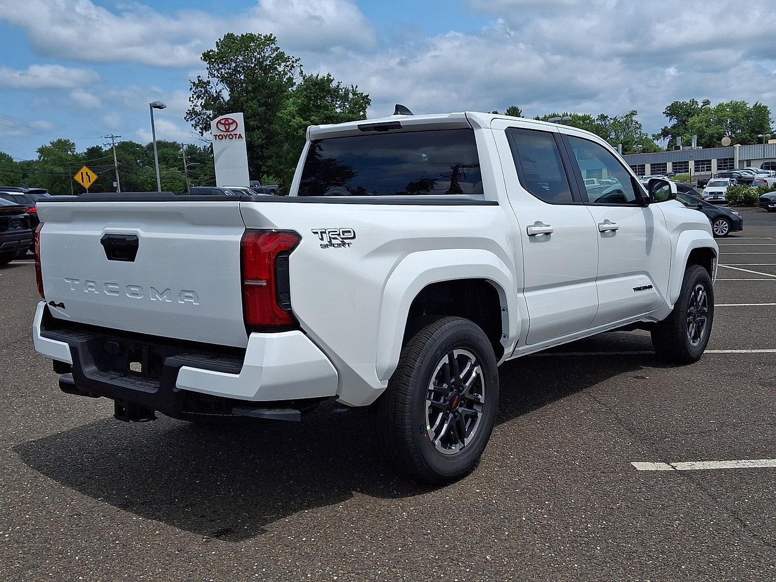 2026 Toyota Tacoma 4WD 4WD TRD Sport Double Cab 5' Bed AT (Natl)