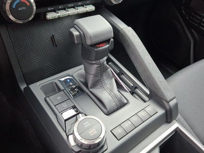 2026 Toyota Tacoma 4WD 4WD TRD Sport Double Cab 5' Bed AT (Natl)