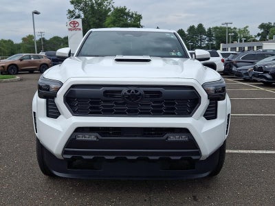 2026 Toyota Tacoma 4WD 4WD TRD Sport Double Cab 5' Bed AT (Natl)