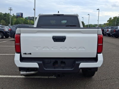 2026 Toyota Tacoma 4WD 4WD TRD Sport Double Cab 5' Bed AT (Natl)