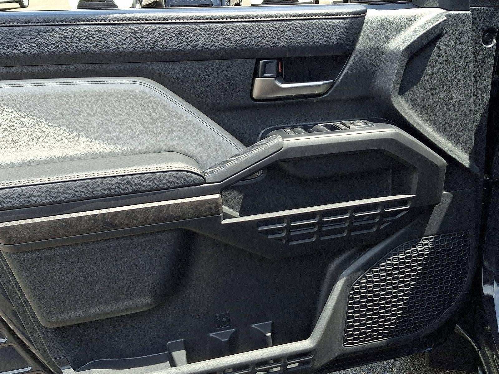 2026 Toyota Tacoma 4WD 4WD Limited Double Cab 5' Bed AT (Natl)