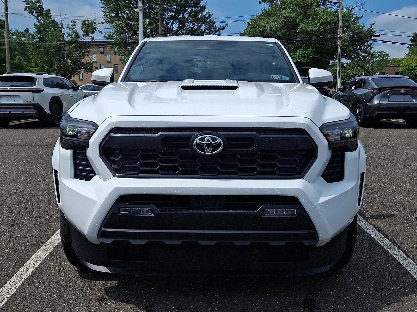 2026 Toyota Tacoma 4WD 4WD TRD Sport Double Cab 5' Bed AT (Natl)